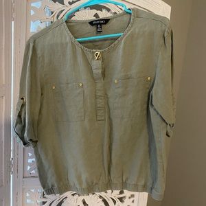 Ellen Tracy Green Linen Top w/ Gold Detail Size S